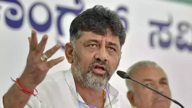 ಅಭಿವೃದ್ಧಿ ಹೆಸರಲ್ಲಿ ಜನರಿಗೆ ಮೋಸ : ಡಿ.ಕೆ.ಶಿ ಆಕ್ರೋಶ