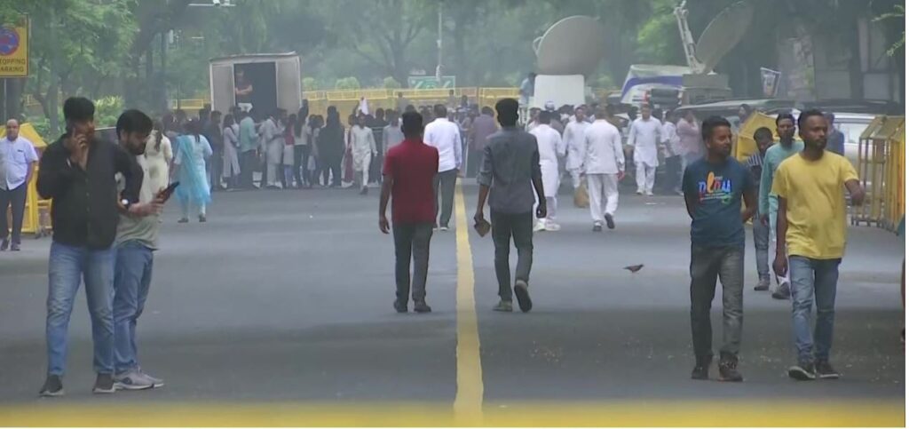 ದೇಶವ್ಯಾಪಿ ಕಾಂಗ್ರೆಸ್ ಪ್ರತಿಭಟನೆ ಸಾಧ್ಯತೆ : ಎಲ್ಲೆಡೆ ಪೊಲೀಸ್ ಬಿಗಿ ಬಂದೋಬಸ್ತ್