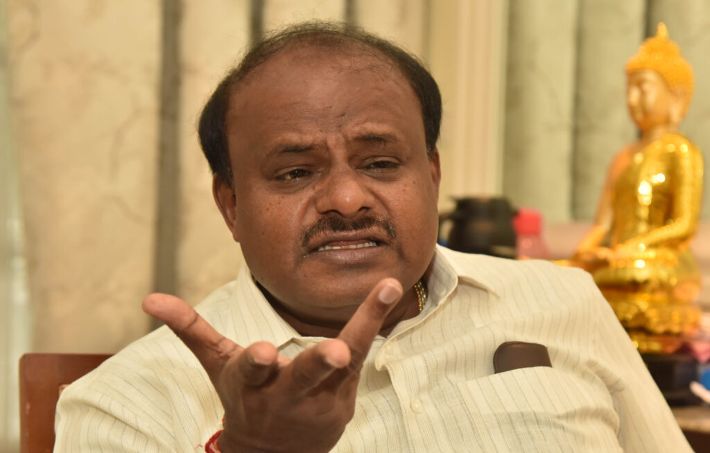 ಚುನಾವಣೆಗು ಮುನ್ನ ಸಿದ್ದರಾಮಾಯಣ ಶುರುವಾಗಿದೆ : ಹೆಚ್ ಡಿ ಕೆ￼