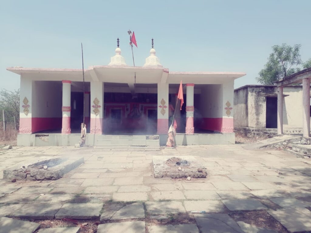 ಬಂಜಾರರ ಪ್ರತಿರೋಧಕ್ಕೆ ಮಣಿದ ಆರ್‌ ಎಸ್‌ ಎಸ್, ಭಾಯಾಗಡ್‌ ಶಿಬಿರ ರದ್ದು, ಹಿರೇಕಲ್‌ ಮಠಕ್ಕೆ ವರ್ಗಾವಣೆ