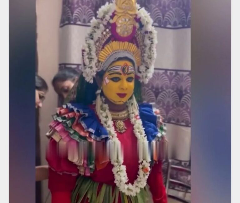 ಪಂಜುರ್ಲಿ ವೇಷಭೂಷಣ ; ರಿಷಬ್ ಶೆಟ್ಟಿಗೆ ಇಲ್ಲದ ನಿರ್ಬಂಧ ಈ ಯುವತಿಗೇಕೆ?