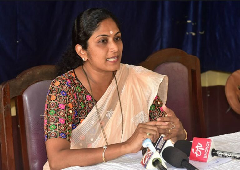 ನಾನು ರೀಲ್‌ ನಾಗವಲ್ಲಿ ಅಲ್ಲ, ಟ್ರೋಲ್‌ಗಳ ಪಾಲಿಗೆ ಒರಿಜಿನಲ್‌ ನಾಗವಲ್ಲಿ: ಪ್ರತಿಭಾ ಕುಳಾಯಿ ಕಿಡಿ