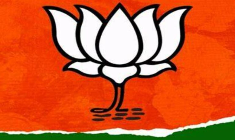 ಆಪರೇಶನ್‌ ಕಮಲ : TRS ಶಾಸಕರನ್ನು ಖರೀದಿಸುವ ಯತ್ನ : ಮೂವರ ಬಂಧನ