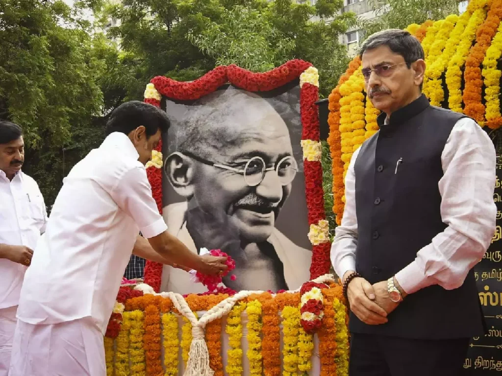 ಕೋಮು ಸೌಹಾರ್ದತೆಯನ್ನು ಕದಡುತ್ತಿರುವ ರಾಜ್ಯಪಾಲರನ್ನು ಪದಚ್ಯುತಗೊಳಿಸಿ: ತಮಿಳುನಾಡು ಸರ್ಕಾರ