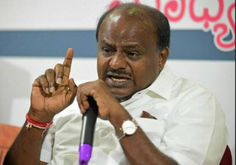ಡಾ.ಕೆ.ಸುಧಾಕರ್ ಅವರು ಕೂಡಲೇ ರಾಜೀನಾಮೆ ನೀಡಬೇಕು: ಹೆಚ್‌ಡಿಕೆ