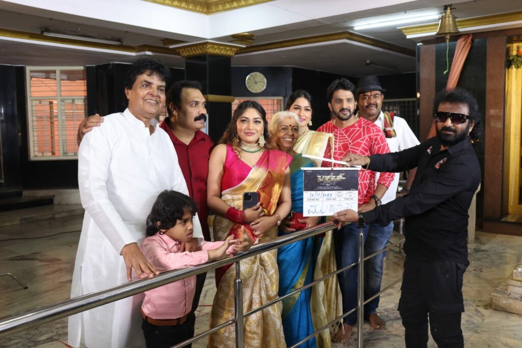 <strong>ವಿನಾಯಕನ ಸನ್ನಿಧಿಯಲ್ಲಿ “ಬುಲೆಟ್” ಚಿತ್ರಕ್ಕೆ ಚಾಲನೆ</strong>