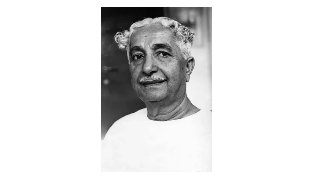 ಜಗದ ಕವಿ ಯುಗದ ಕವಿ ಕ್ರಾಂತಿ ಕವಿ ಕುವೆಂಪು