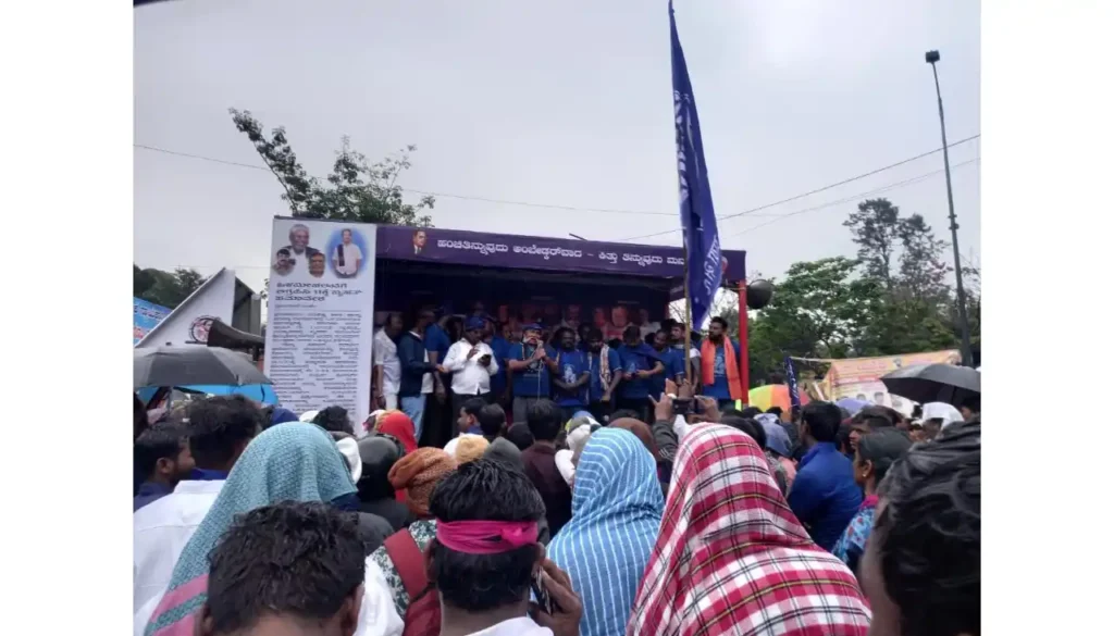 ಒಳಮೀಸಲಾತಿ ಹೋರಾಟ: ಹೋರಾಟ ನಿರತರ ಮೇಲೆ ಲಾಠಿ ಚಾರ್ಜ್‌