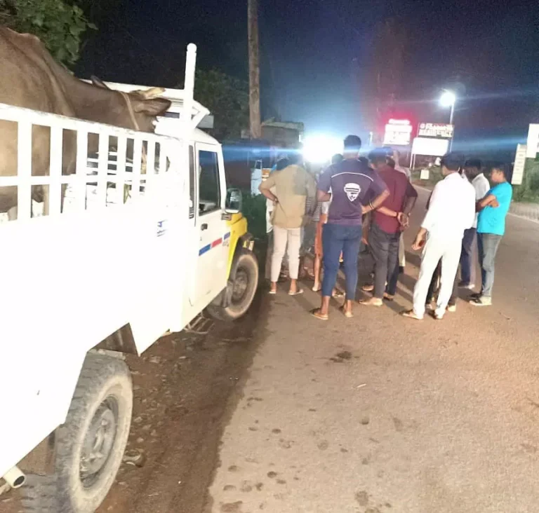 ಅಕ್ರಮ ದನ ಸಾಗಾಟ: ಬಿಜೆಪಿ ಕಾರ್ಯಕರ್ತರ ಸಮೇತ ಆರು ಮಂದಿ ಬಂಧನ
