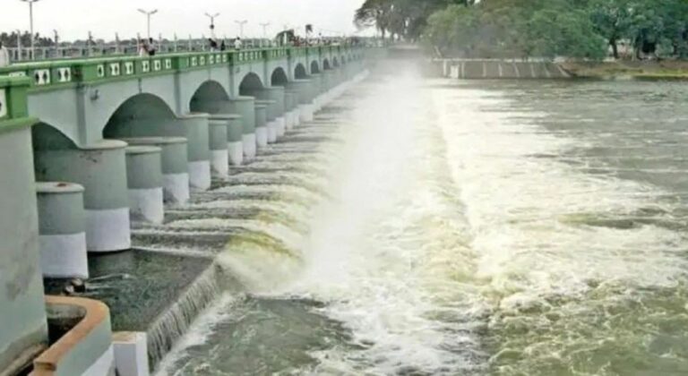 ತಮಿಳುನಾಡಿಗೆ ಕಾವೇರಿ ನೀರು ಬಿಡದಿರಲು ಸರ್ಕಾರದ ಚಿಂತನೆ ; ಸು.ಕೋರ್ಟ್ ಮೆಟ್ಟಿಲೇರುವ ಸಾಧ್ಯತೆ