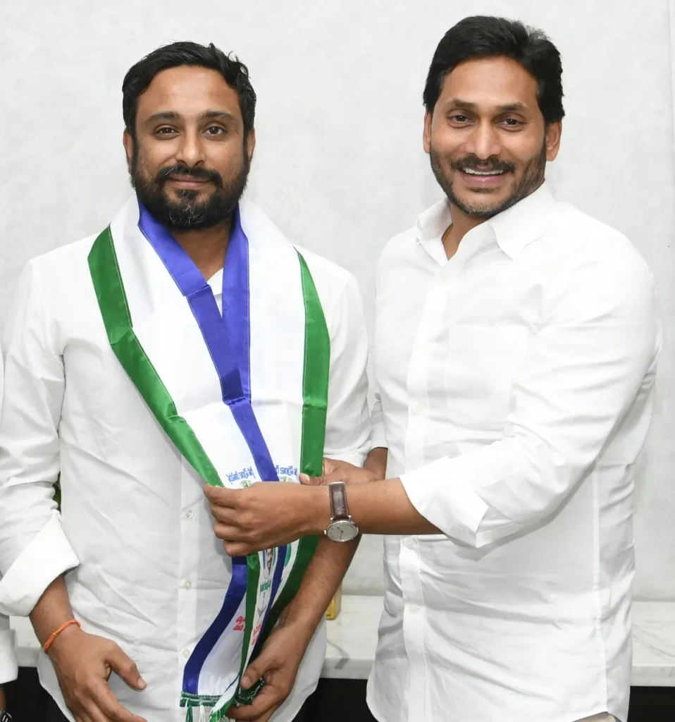 ರಾಜಕೀಯ ಕಣದಲ್ಲಿ ಬ್ಯಾಟ್‌ ಬೀಸುವ ಮೊದಲೇ ಪೆವಿಲಿಯನ್‌ ದಾರಿ ಹಿಡಿದ ಅಂಬಟಿ ರಾಯುಡು