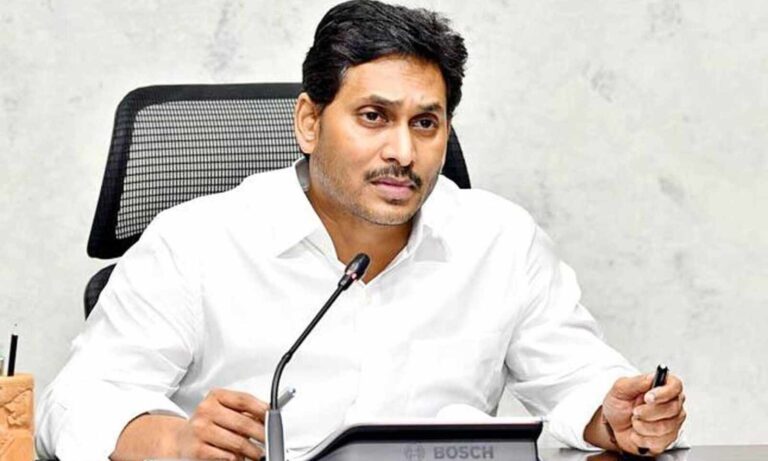 ಆಂಧ್ರ ಮಾಜಿ ಸಿಎಂ ಜಗನ್ ರೆಡ್ಡಿ ವಿರುದ್ಧ ಕೊಲೆ ಯತ್ನ ಪ್ರಕರಣ ದಾಖಲು: ಶಾಸಕನ ಕೊಲೆಗೆ ಸ್ಕೇಚ್‌