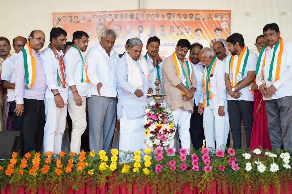ಡಿಮಾನೆಟೈಸೇಷನ್‌ನಿಂದ ಲಾಭ ಆಗಿದ್ದು ಅಂಬಾನಿ-ಅದಾನಿಗೆ ಮಾತ್ರ: ಸಿಎಂ ಸಿದ್ಧರಾಮಯ್ಯ