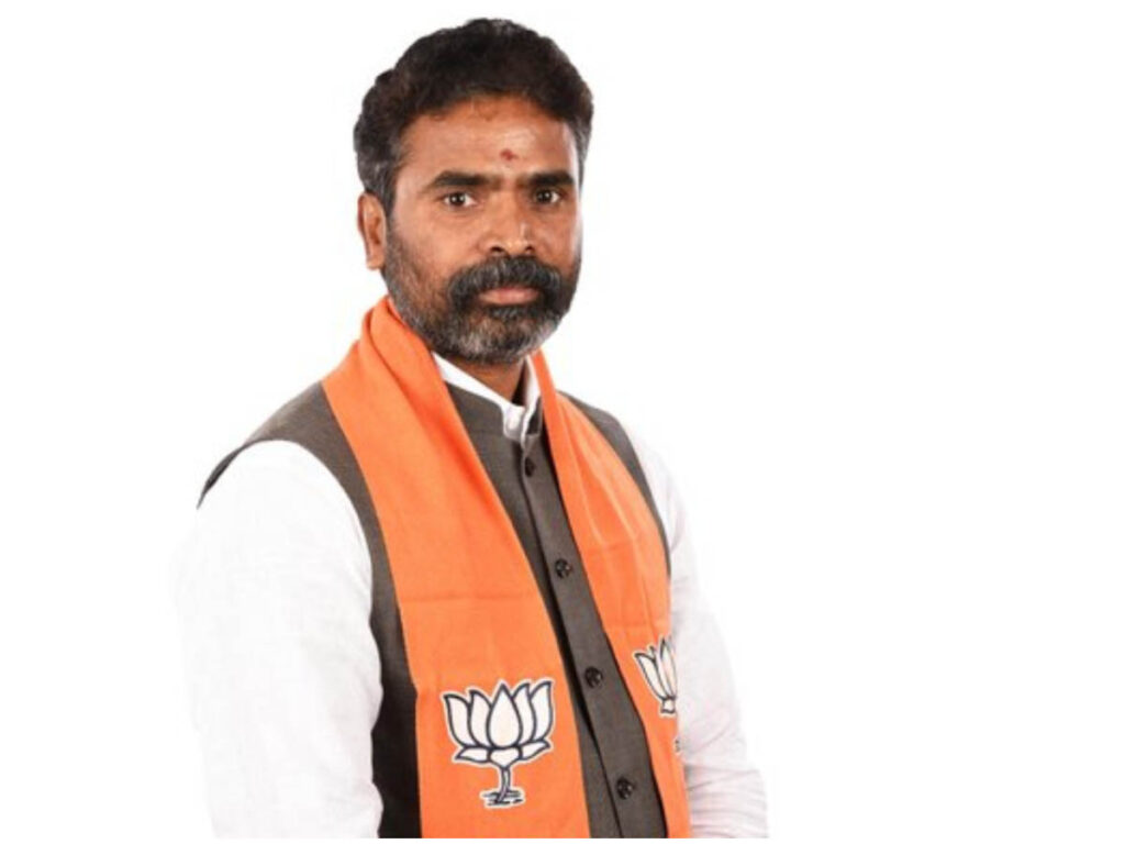ಮೋದಿ ಕೊರೋನಾ ಇಂಜಕ್ಷನ್‌ ಕೊಡ್ದೆ ಹೋಗಿದ್ರೆ ಸಿದ್ಧರಾಮಯ್ಯ ಯಾವತ್ತೋ ಸತ್ತೋಗಿರ್ತಿದ್ರು – ಬಿಜೆಪಿ ಸಂಸದ ಮುನಿಸ್ವಾಮಿ ವ್ಯಂಗ್ಯ