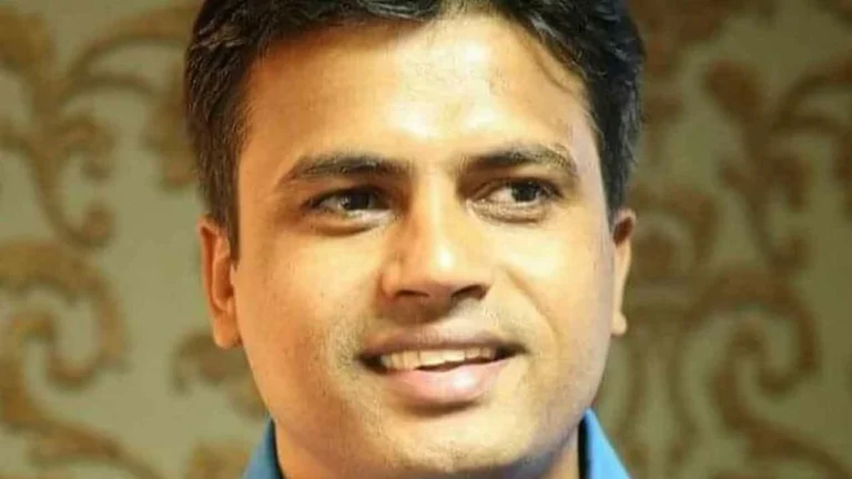 ಬಿ.ಎಲ್.ಸಂತೋಷ್,  ಶೋಭಾ ಕರಂದ್ಲಾಜೆ, ಪ್ರಹ್ಲಾದ್ ಜೋಶಿ, ಎಚ್.ಡಿ.ಕುಮಾರಸ್ವಾಮಿ ‘ಗ್ಯಾಂಗ್’‌ ಕಡೆಯಿಂದ ಕಾಂಗ್ರೆಸ್‌ ಶಾಸಕರಿಗೆ 100 ಕೋಟಿ ಆಫರ್!