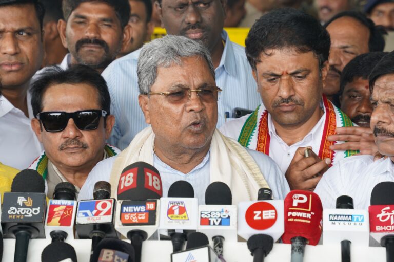 ವಕ್ಫ್ ಬೋರ್ಡ್| ಸಂವಿಧಾನದ ತತ್ವಗಳಲ್ಲಿ ನಂಬಿಕೆಯಿರಿಸಿರುವ ಕಾಂಗ್ರೆಸ್ ನಿಂದ ಕೇಂದ್ರದ ನಿಲುವಿಗೆ ವಿರೋಧ- ಮುಖ್ಯಮಂತ್ರಿ ಸಿದ್ದರಾಮಯ್ಯ