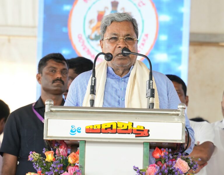 ರಾಚಯ್ಯ ಅವರ ಮಾರ್ಗದರ್ಶನದಂತೆ ನಾನು ಶೋಷಿತರ ಪರವಾಗಿದ್ದೇನೆ: ಸಿ.ಎಂ.ಸಿದ್ದರಾಮಯ್ಯ