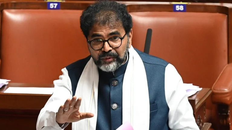 ಪಾದಯಾತ್ರೆ ಮುಗಿಯುವ ಮುನ್ನವೇ ಕಾಂಗ್ರೆಸ್ ಸರ್ಕಾರ ಮನೆಗೆ ಹೋಗಿರುತ್ತದೆ: ನಾರಾಯಣಸ್ವಾಮಿ