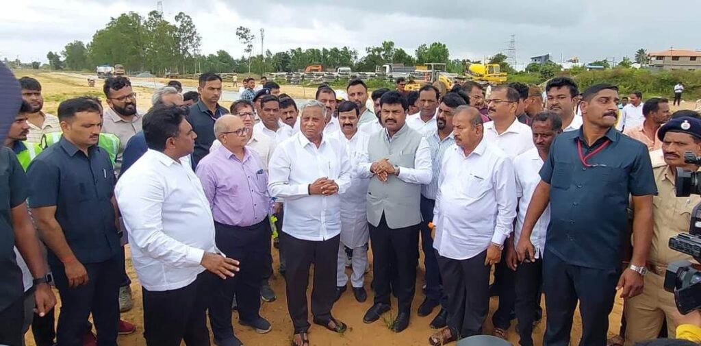 ಕೋಟೆಗಂಗೂರು ರೈಲ್ವೆ ಕೋಚಿಂಗ್ ಟರ್ಮಿನಲ್ ಕಾಮಗಾರಿ ವೇಗವಾಗಿ ಪೂರ್ಣಗೊಳಿಸಲು ಸೂಚನೆ: ವಿ ಸೋಮಣ್ಣ