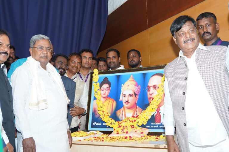 ಗ್ಯಾರಂಟಿ ಯೋಜನೆಗಳ ಫಲಾನುಭವಿಗಳು ಹೆಚ್ಚೆಚ್ಚು ಮಾತಾಡಬೇಕು: ಸಿ. ಎಂ. ಸಿದ್ದರಾಮಯ್ಯ