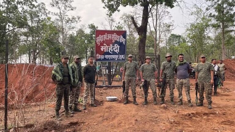 ರಕ್ಷಣಾ ಪಡೆಗಳ ಮೇಲೆ ಮಾವೋವಾದಿಗಳ ದಾಳಿ: ಐಇಡಿ ಸ್ಫೋಟದಲ್ಲಿ ಇಬ್ಬರು ಯೋಧರು ಹುತಾತ್ಮ