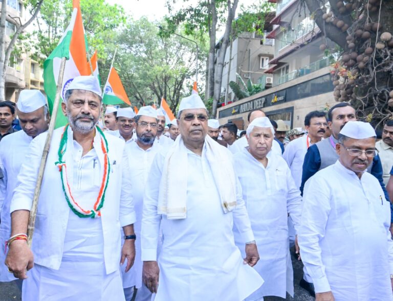 ಸ್ವಾಭಿಮಾನ-ನಾಡಭಕ್ತಿಗೆ ಮತ್ತೊಂದು ಹೆಸರು ರಾಣಿ ಚನ್ನಮ್ಮ: ಸಿಎಂ ಸಿದ್ದರಾಮಯ್ಯ