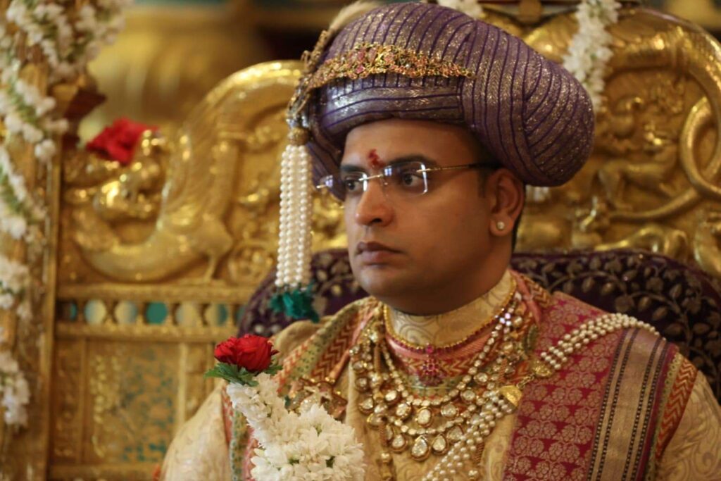 ದಸರಾ ಸಂದರ್ಭದಲ್ಲೇ ಒಡೆಯರ್ ಕುಟುಂಬಕ್ಕೆ ಮತ್ತೊಂದು ಮಗು ಆಗಮನ ; ಸೂತಕದಲ್ಲೇ ಪೂಜೆ ನಡೆಸಿದರೇ ಯದುವೀರ?