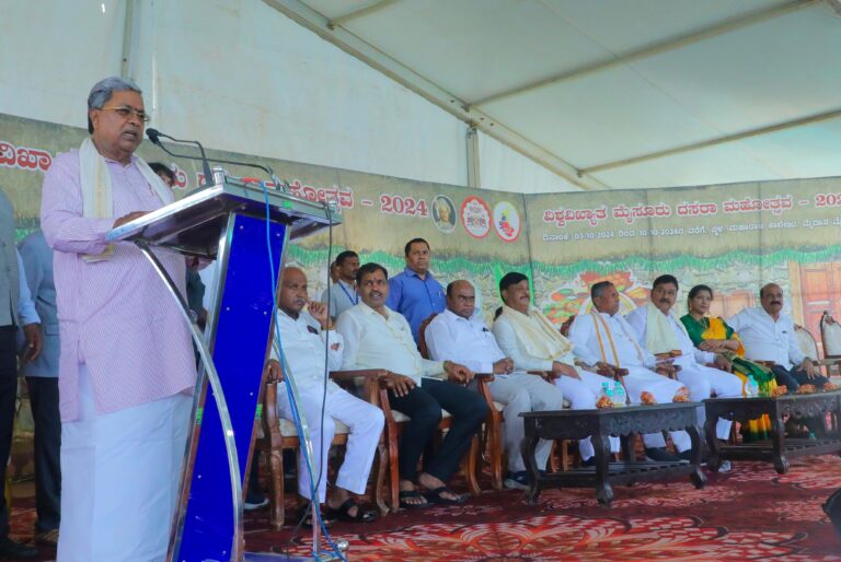 ಕೊಟ್ಟ ಮಾತಿನಂತೆ ರಾಜ್ಯದ ಜನರಿಗೆ ಸಾಮಾಜಿಕ ಮತ್ತು ಆರ್ಥಿಕ ಶಕ್ತಿ ತುಂಬುವ ಕಾರ್ಯ ಮಾಡುತ್ತಿದ್ದೇವೆ: ಸಿದ್ದರಾಮಯ್ಯ
