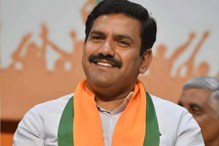 ಪೊಲೀಸರ ಗೂಂಡಾ ವರ್ತನೆ ನಿಲ್ಲಲಿ: ವಿಜಯೇಂದ್ರ