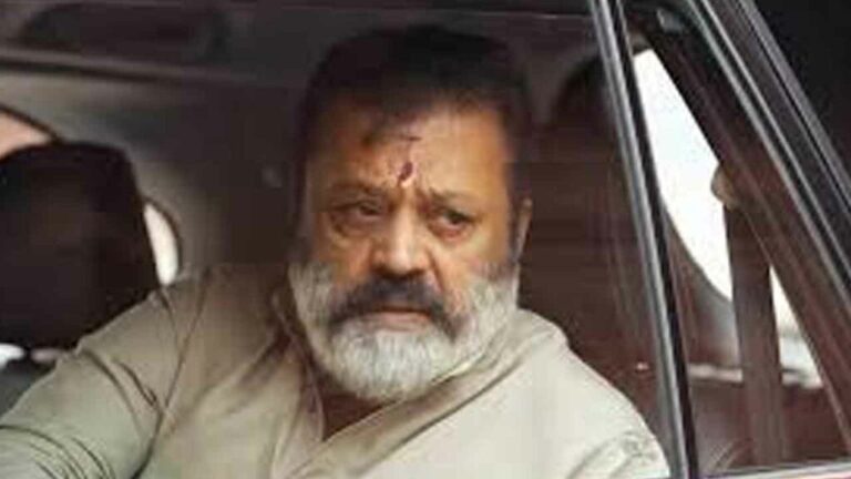 ಆಂಬ್ಯುಲೆನ್ಸ್ ನಲ್ಲಿ ಉತ್ಸವಕ್ಕೆ ತೆರಳಿದ್ದ ಕೇಂದ್ರ ಸಚಿವ ಸುರೇಶ್ ಗೋಪಿ ವಿರುದ್ಧ ಪ್ರಕರಣ ದಾಖಲು