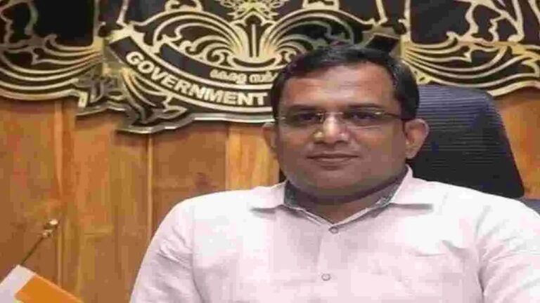 ಮಲ್ಲು ಹಿಂದೂ ಆಫೀಸರ್ಸ್ ಗ್ರೂಪ್ ಸ್ಥಾಪಕ ಐಎಎಸ್ ಗೋಪಾಲಕೃಷ್ಣನ್ ಅಮಾನತು