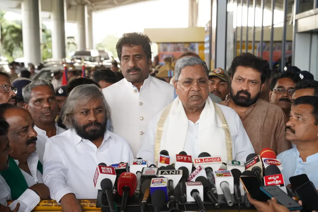 ಮುಖ್ಯಮಂತ್ರಿ, ಕೆಪಿಸಿಸಿ ಅಧ್ಯಕ್ಷ ಸ್ಥಾನ ಖಾಲಿಯಿಲ್ಲ’: ಊಹಾಪೋಹಗಳ ಕುರಿತು ಸಚಿವ ಈಶ್ವರ ಖಂಡ್ರೆ ಸ್ಪಷ್ಟನೆ