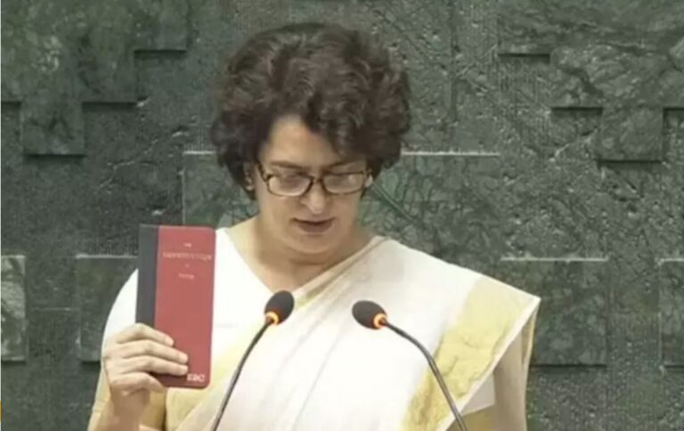 ಲೋಕಸಭಾ ಸದಸ್ಯೆಯಾಗಿ ಪ್ರಮಾಣವಚನ ಸ್ವೀಕರಿಸಿದ ಪ್ರಿಯಾಂಕಾ ಗಾಂಧಿ ವಾದ್ರಾ