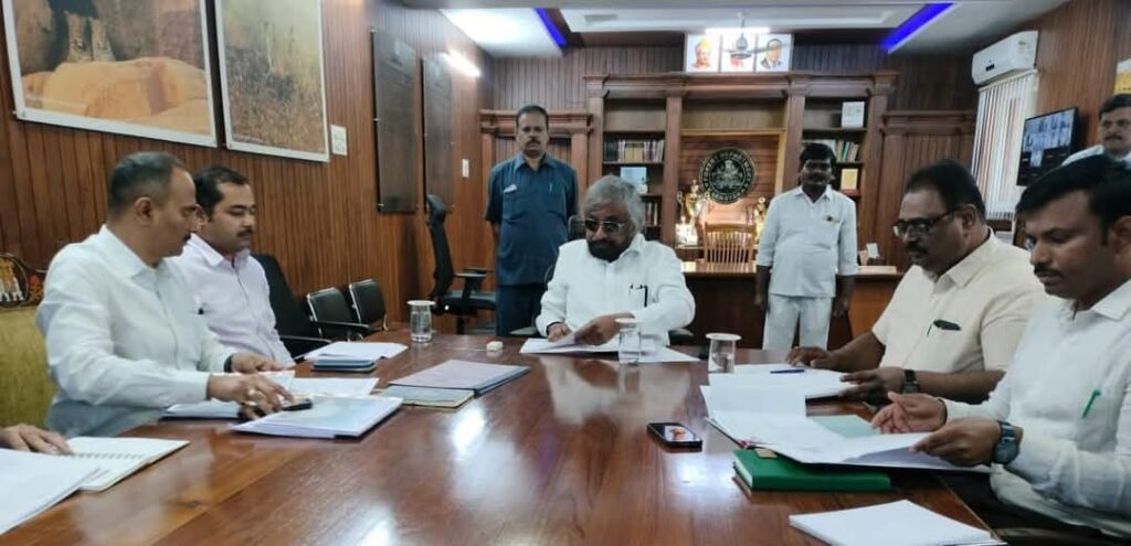 ಗಣಿಬಾಧಿತ ಪ್ರದೇಶದಲ್ಲಿ ತಾಲೂಕಿಗೊಂದು ವೃಕ್ಷೋದ್ಯಾನ: ಸಚಿವ ಈಶ್ವರ ಖಂಡ್ರೆ