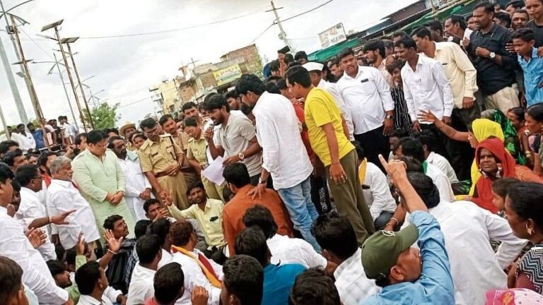 ಅಪ್ರಾಪ್ತ ಬಾಲಕಿಗೆ ಉತ್ತಮ ಅಂಕಗಳ ಆಮಿಷವೊಡ್ಡಿ ಪದೇ ಪದೇ ಅತ್ಯಾ*ಚಾರವೆಸಗಿದ ಶಿಕ್ಷಕನ ಬಂಧನ
