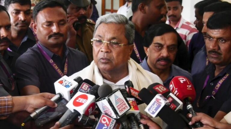ಮಳೆ ಅನಾಹುತ ಹಾಗೂ ಪ್ರವಾಹ ಪೀಡಿತ ಪ್ರದೇಶಗಳಿಗೆ ಭೇಟಿ ನೀಡುವಂತೆ ಜಿಲ್ಲಾ ಉಸ್ತುವಾರಿ ಸಚಿವರಿಗೆ ಮುಖ್ಯಮಂತ್ರಿ ಸಿದ್ದರಾಮಯ್ಯ ಸೂಚನೆ