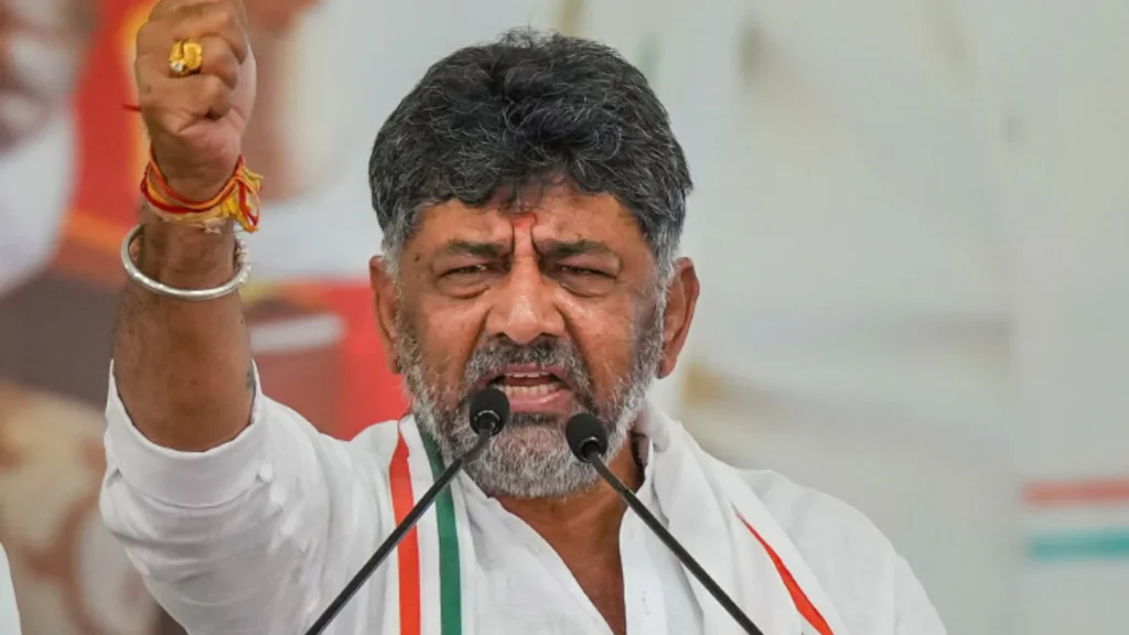 ಸಂವಿಧಾನದ ಬಗ್ಗೆ ಡಿಕೆಶೀ ಹೇಳಿಕೆಗೆ ಬಿಜೆಪಿ ಮತ್ತು ಕಾಂಗ್ರೆಸ್ ವಾಗ್ವಾದ