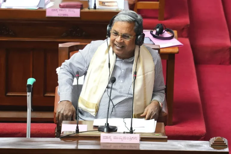 ಕೇಂದ್ರ ಸರ್ಕಾರ ಕಾರ್ಪೊರೇಟ್ ತೆರಿಗೆಯನ್ನು 30ರಿಂದ 20 ಶೇಕಡಾಕ್ಕೆ ಇಳಿಸಿ, ಜನ ಸಾಮಾನ್ಯರ ತೆರಿಗೆ ಪ್ರಮಾಣ ವಿಪರೀತ ಹೆಚ್ಚಿಸಿತು: ಸಿಎಂ