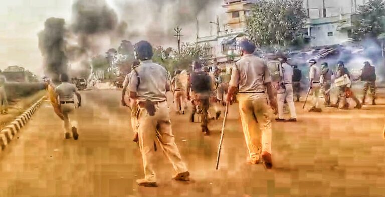ಪಶ್ಚಿಮ ಬಂಗಾಳ: ಮುರ್ಷಿದಾಬಾದ್‌ನಲ್ಲಿ ವಕ್ಫ್ ಕಾಯ್ದೆ ವಿರುದ್ಧದ ಹಿಂಸಾತ್ಮಕ ಪ್ರತಿಭಟನೆಯಲ್ಲಿ 200 ಕ್ಕೂ ಹೆಚ್ಚು ಜನರ ಬಂಧನ