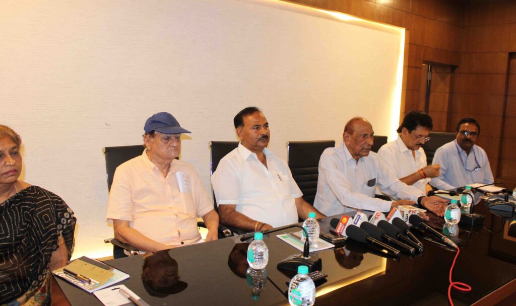 ಎಂಸಿಇ ಸಂಸ್ಥೆಯ ಹೊಸ ಆಡಳಿತ ಮಂಡಳಿಯಿಂದ ಕಾಲೇಜು ಅಭಿವೃದ್ಧಿ ಕೆಲಸ-ಅಧ್ಯಕ್ಷ ಆರ್.ಟಿ. ದ್ಯಾವೇಗೌಡ