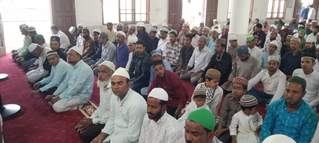 ಭಾರತೀಯ ಸೈನಿಕರಿಗಾಗಿ ಮುಸ್ಲಿಂ ಬಾಂಧವರಿಂದ ಪ್ರಾರ್ಥನೆ