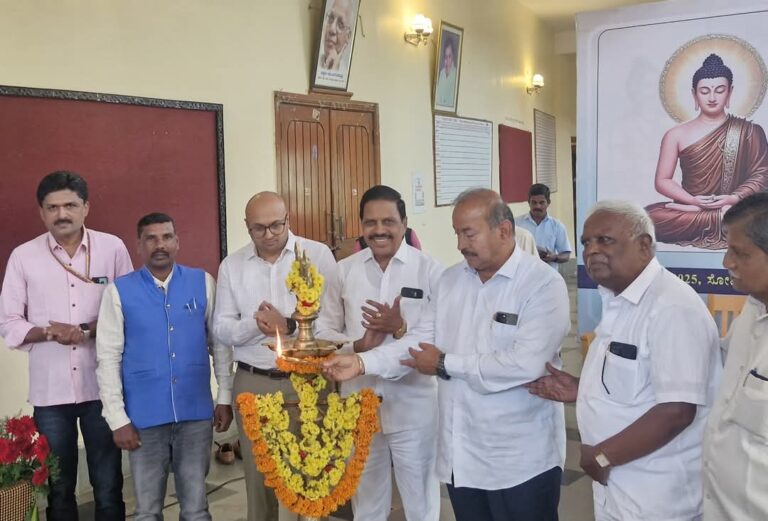 ಬುದ್ದ ಭಾರತಕ್ಕಲ್ಲದೆ ಇಡೀ ಜಗತ್ತಿಗೆ ಬೆಳಕು ನೀಡಿದ್ದಾರೆ: ಎಸ್ ಎನ್ ಚನ್ನಬಸಪ್ಪ