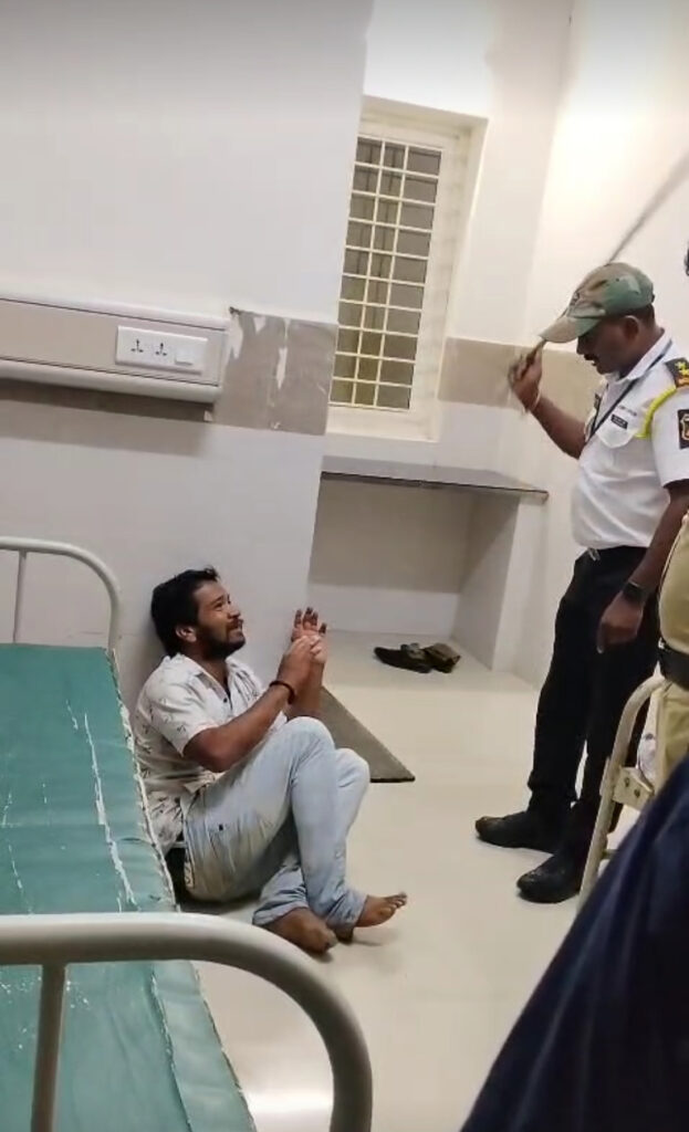 ಜಿಲ್ಲಾಸ್ಪತ್ರೆಯಲ್ಲಿ ಕಳ್ಳತನದ ಆರೋಪ ಯುವಕನಿಗೆ ಸೆಕ್ಯೂರಿಟಿಗಳಿಂದ ಮನಬಂದತೆ ಹಲ್ಲೆ