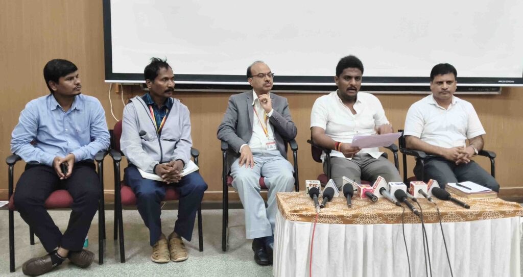 ಜಿಲ್ಲೆಯಲ್ಲ್ಲಿ ಹೆಚ್ಚಾಗುತ್ತಿರುವ ಹೃದಯಾಘಾತ ಪ್ರಕರಣಗಳು, ತಕ್ಷಣದ ಕ್ರಮಕ್ಕೆ ಸಂಸದ ಶ್ರೇಯಸ್ ಪಟೇಲ್ ಕರೆ