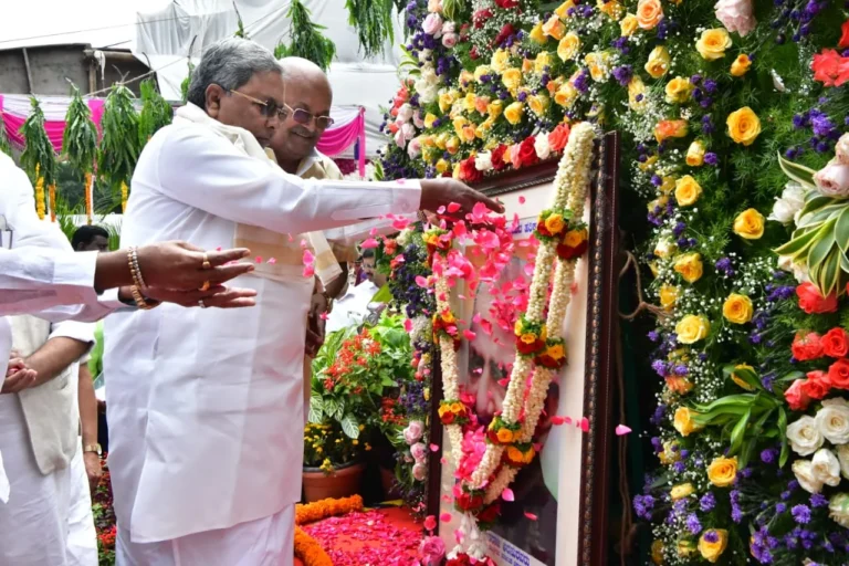ಕಮಿಷನರ್‌ ಅಮಾನತು | ಮೇಲ್ನೋಟಕ್ಕೆ ಜವಾಬ್ದಾರಿ ನಿರ್ವಹಿಸಿಲ್ಲದವರ ಬಗ್ಗೆ ಕ್ರಮ ಕೈಗೊಳ್ಳಲಾಗಿದೆ: ಸಿಎಂ ಸಿದ್ದರಾಮಯ್ಯ