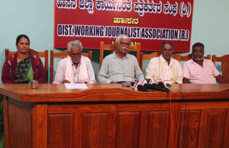 15 ದಿನಗಳ ಒಳಗೆ ರಸ್ತೆ ನಿರ್ಮಿಸದಿದ್ರೆ ಕಾಂಪೌಂಡ್ ನೆಲಸಮ – ಆರ್.ಪಿ ವೆಂಕಟೇಶ್ ಮೂರ್ತಿ