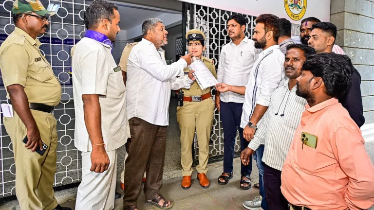 ಆರ್‌ಎಸ್‌ಎಸ್‌ ಪಥಸಂಚಲನ: ಒಮ್ಮತಕ್ಕೆ ಬಾರದ ಶಾಂತಿ ಸಭೆ, ಪ್ರಕರಣ ಹೈಕೋರ್ಟ್‌ಗೆ