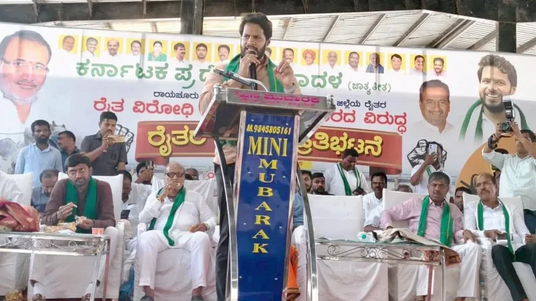 ಕಾಂಗ್ರೆಸ್ಸಿನವರು ರೈತರ ಸಂಕಷ್ಟವನ್ನು ನಿರ್ಲಕ್ಷಿಸಿ ಅಧಿಕಾರಕ್ಕಾಗಿ ಕಿತ್ತಾಡುತ್ತಿದ್ದಾರೆ: ನಿಖಿಲ್ ಕುಮಾರಸ್ವಾಮಿ ಆರೋಪ