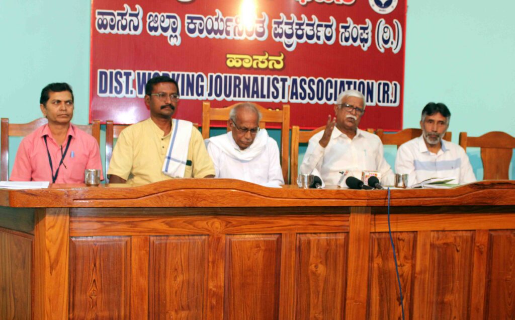 ತೆಂಗಿನ ಮರಗಳ ರೋಗ, ರೈತರ ಸಂಕಷ್ಟ – ಆರ್.ಪಿ ವೆಂಕಟೇಶ್ ಮೂರ್ತಿ