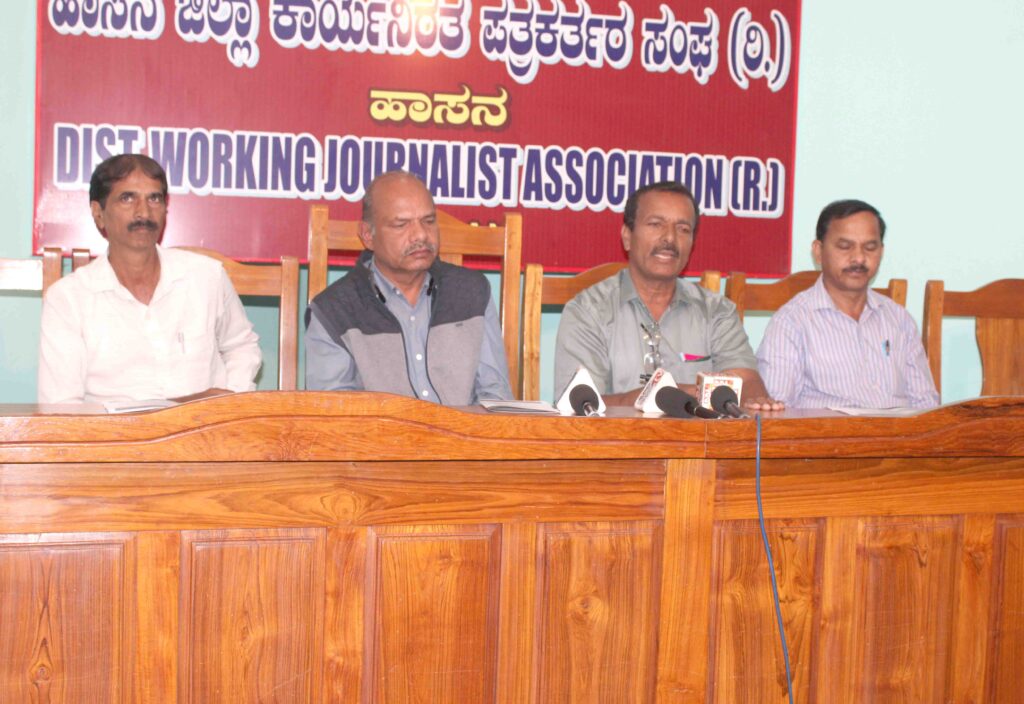 ಕಸಾಪದಲ್ಲಿ ಜಿಲ್ಲಾ ಚಿತ್ರಕಲಾ ಶಿಕ್ಷಕರ 15ನೇ ಶೈಕ್ಷಣಿಕ ಸಮ್ಮೇಳನ -ಬಿ.ಎಸ್. ದೇಸಾಯಿ